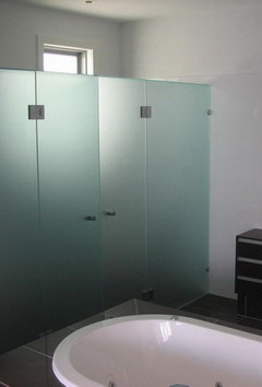 ห้องน้ำ กระจกฝ้า แบบบานเปลือย Shower Project